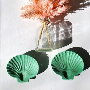 Set of 2 vintage green cast iron (?) shell trinket dishes